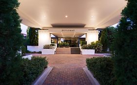 Ramada By Wyndham Diplomat Canberra